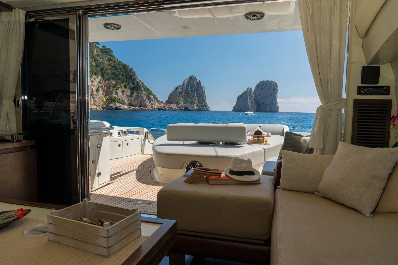 Azimut 62S — 8 of 16